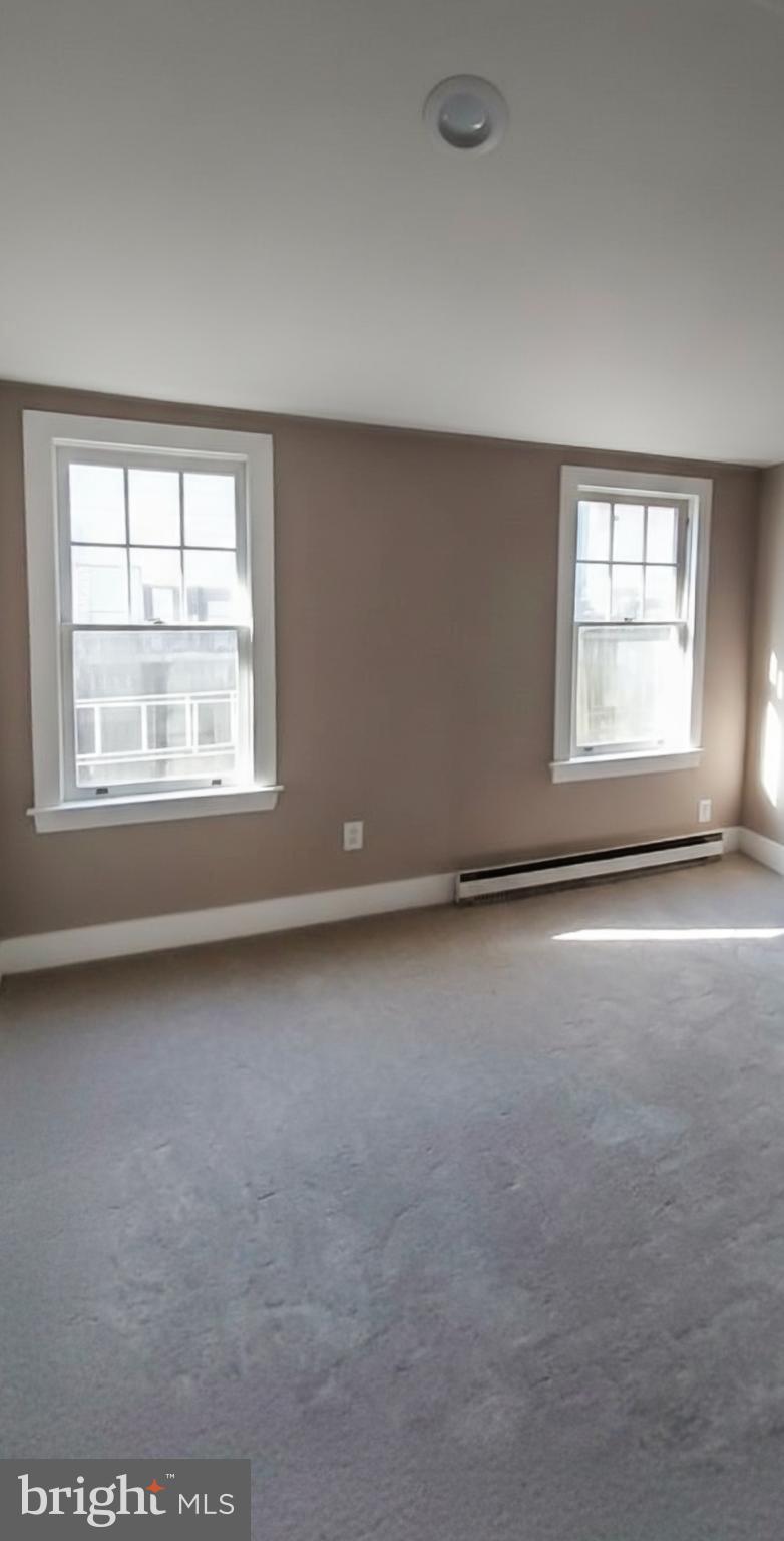 CEDARHURST ON THE BAY - Residential