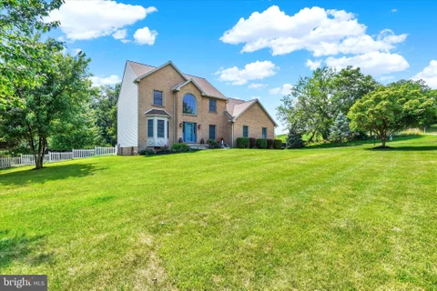 MLS: PAYK2105930