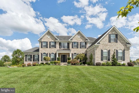 Photo of 304 Salarno Court, MULLICA HILL, NJ 08062 (MLS # NJGL2078460)