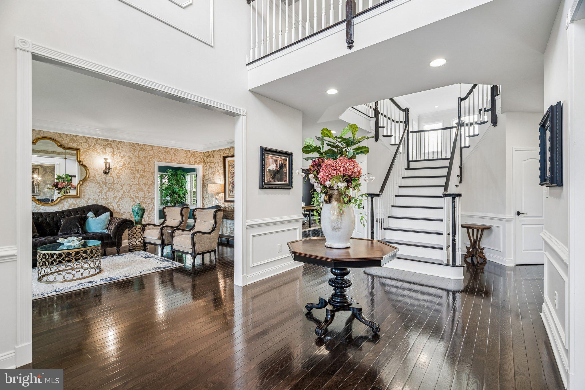 304 SALARNO COURT