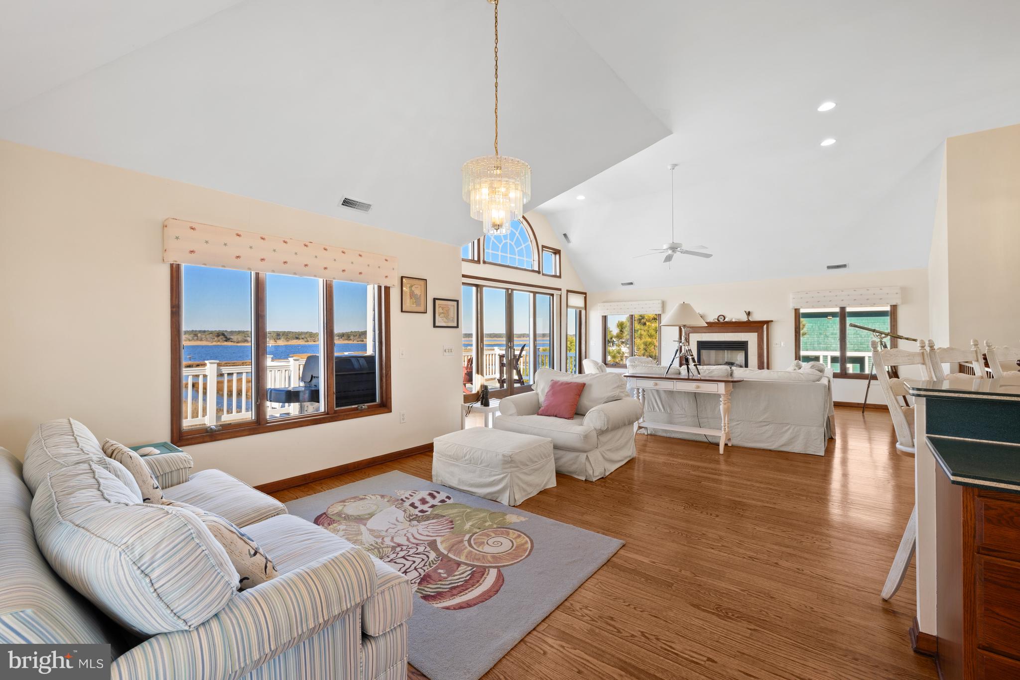 MAISONS SUR-MER - Residential