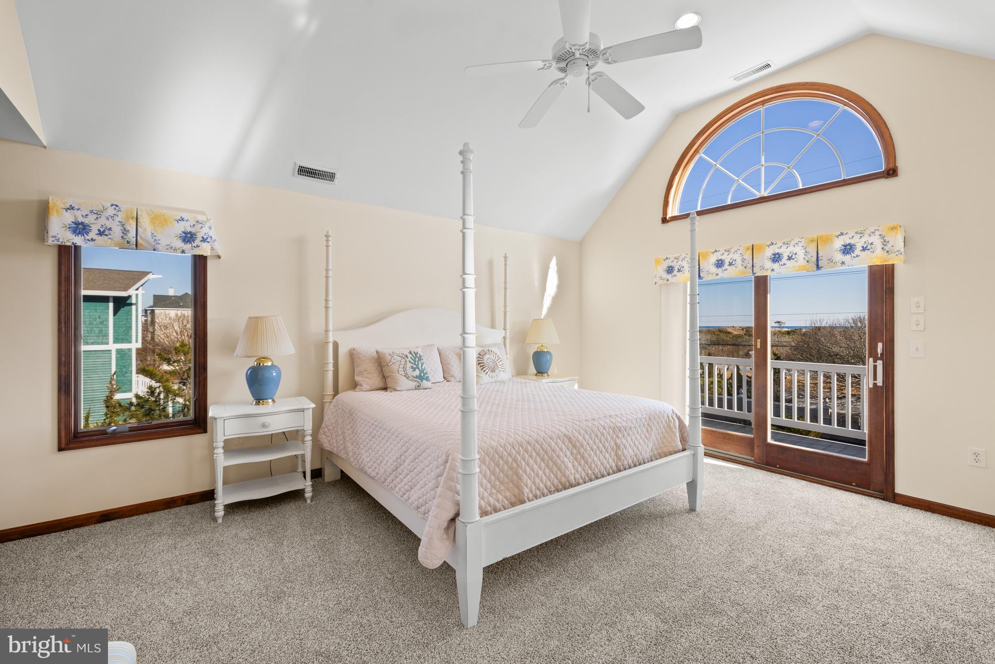 MAISONS SUR-MER - Residential