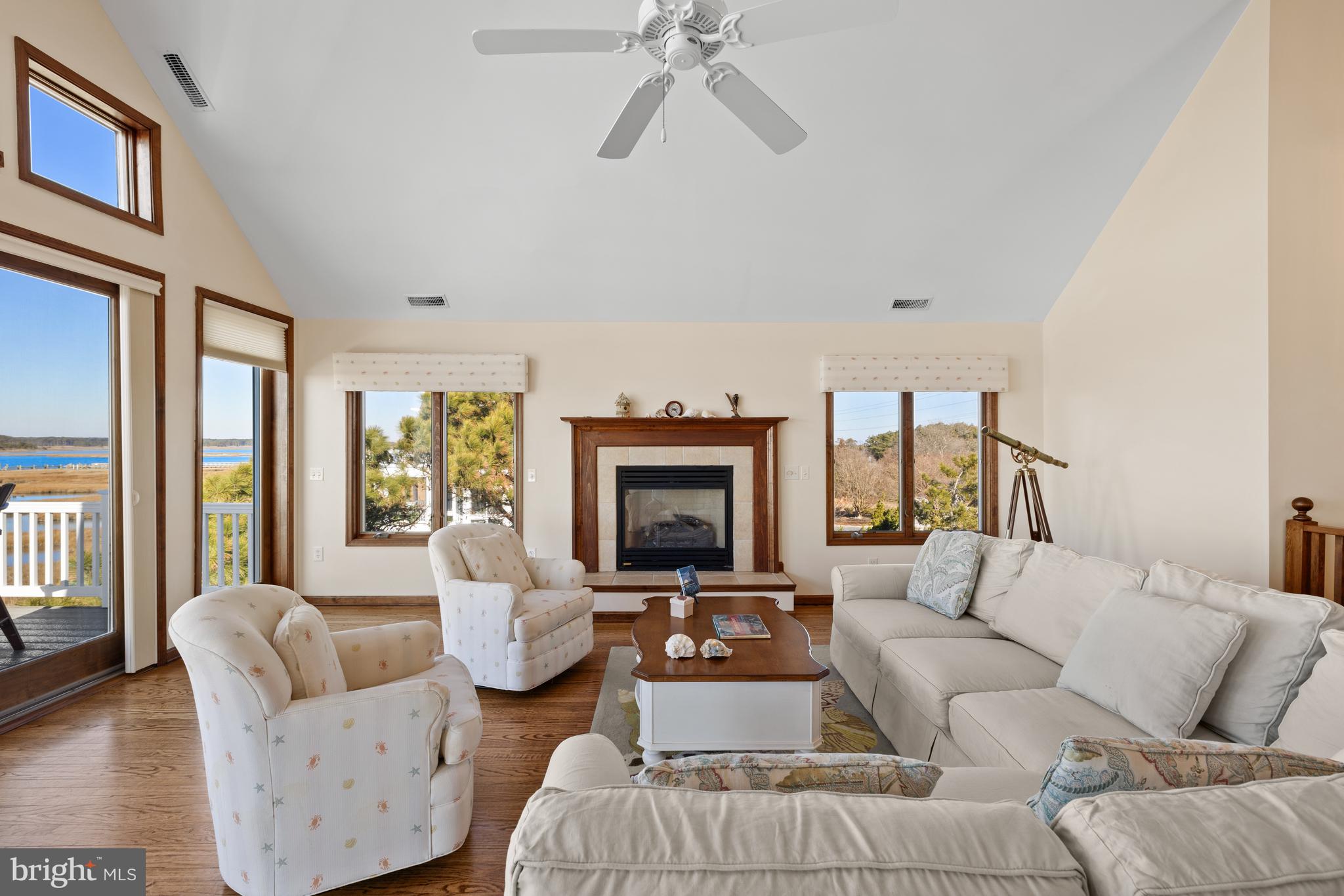 MAISONS SUR-MER - Residential