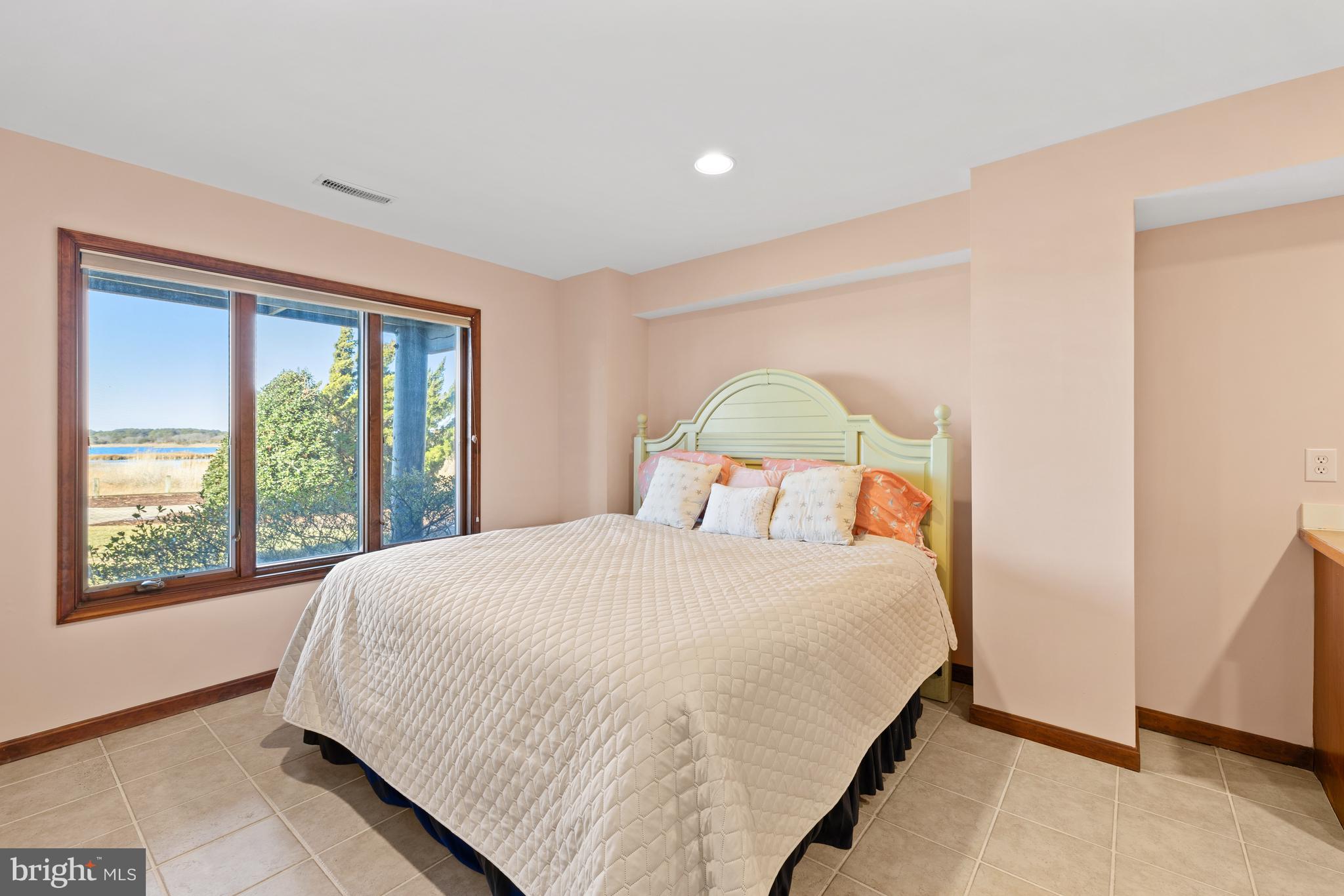 MAISONS SUR-MER - Residential