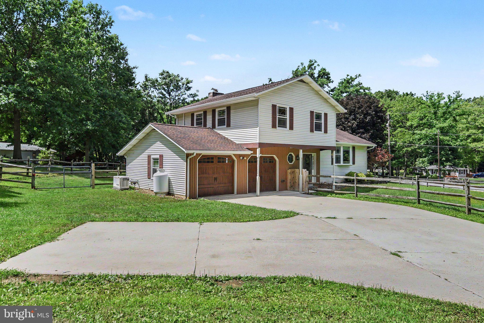 1142 PETERSBURG ROAD