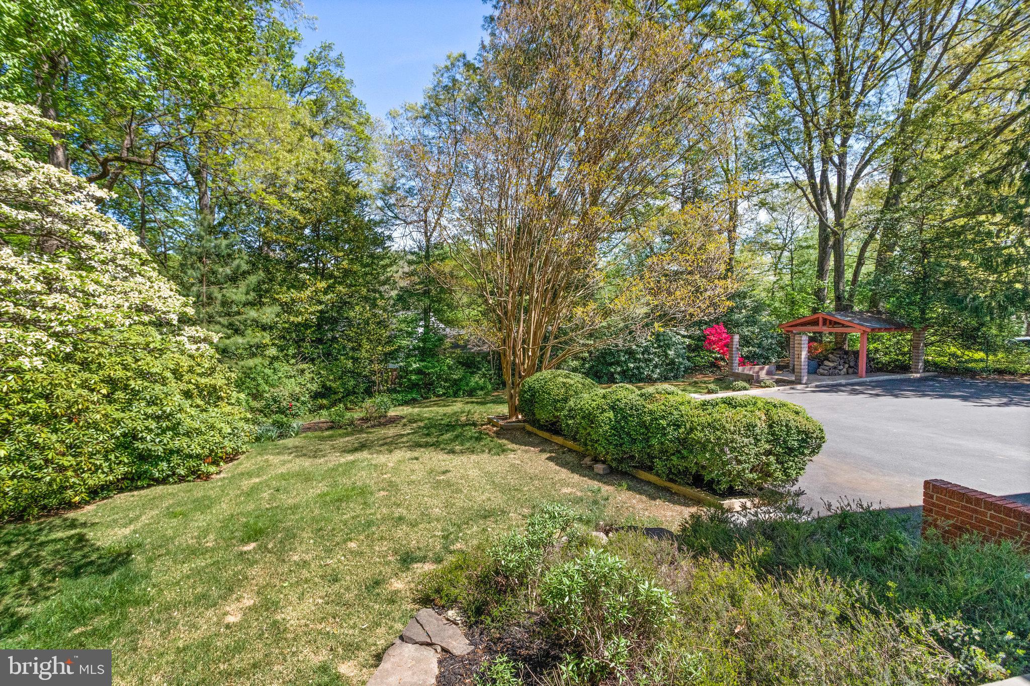 MANTUA - Residential