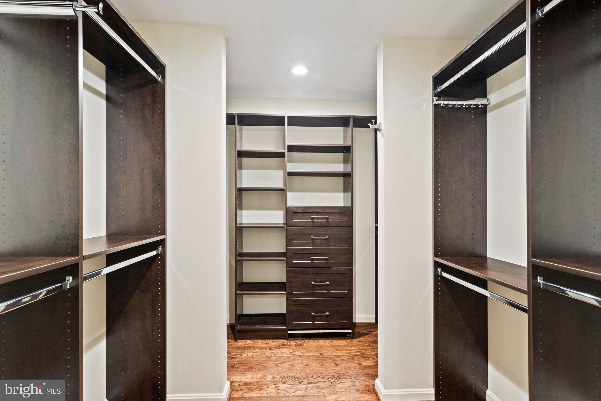 MANTUA - Residential