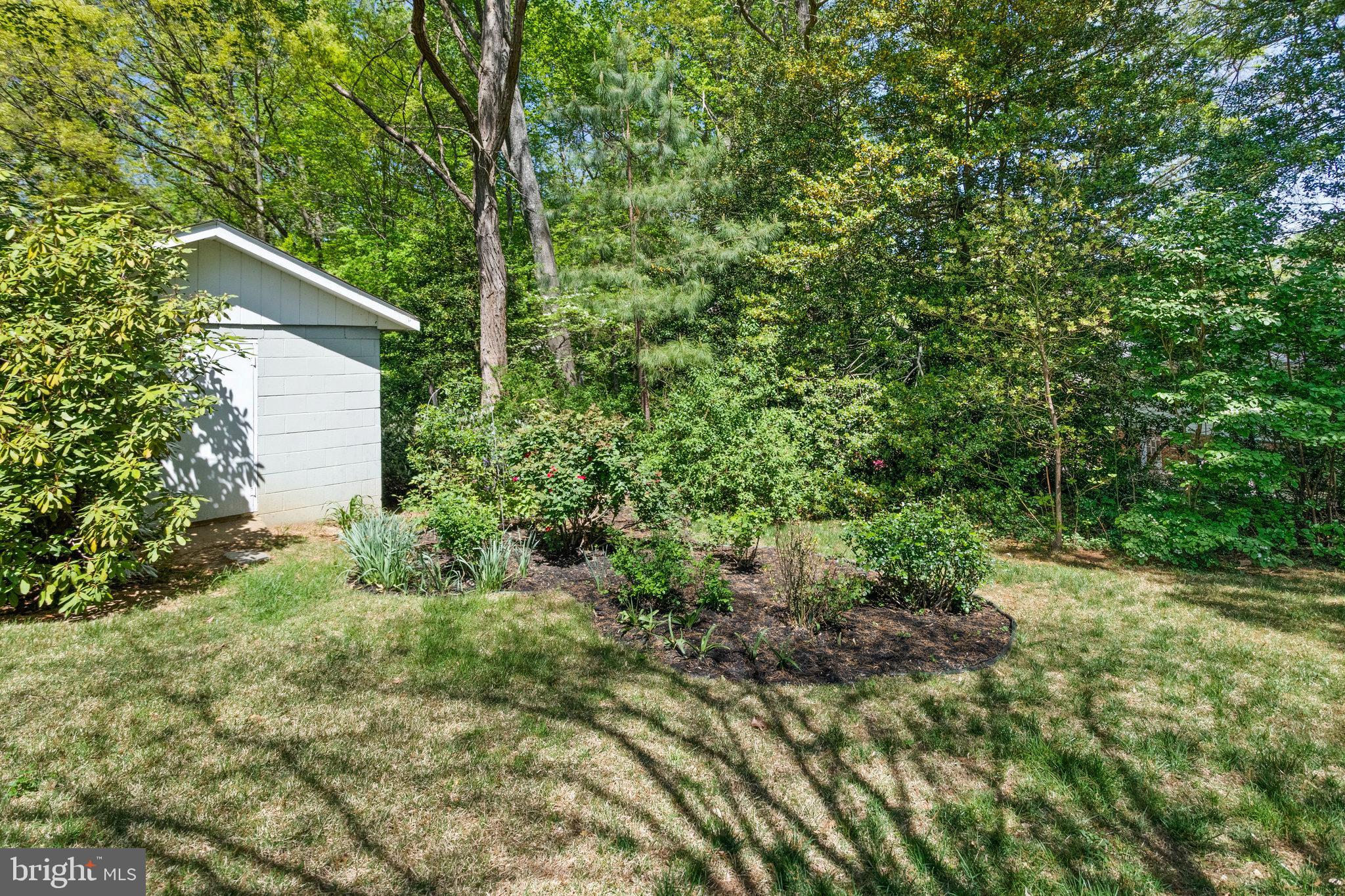 MANTUA - Residential