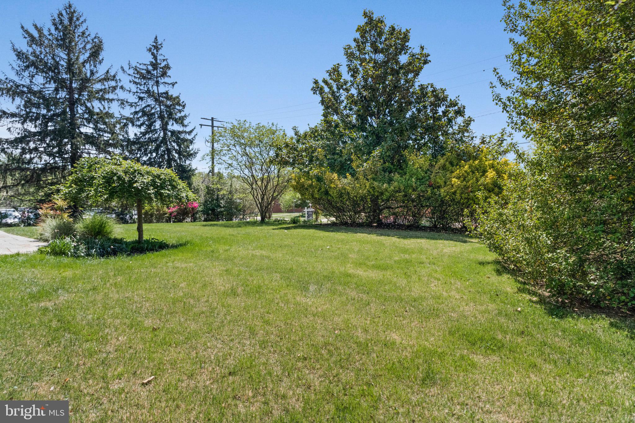 MANTUA - Residential