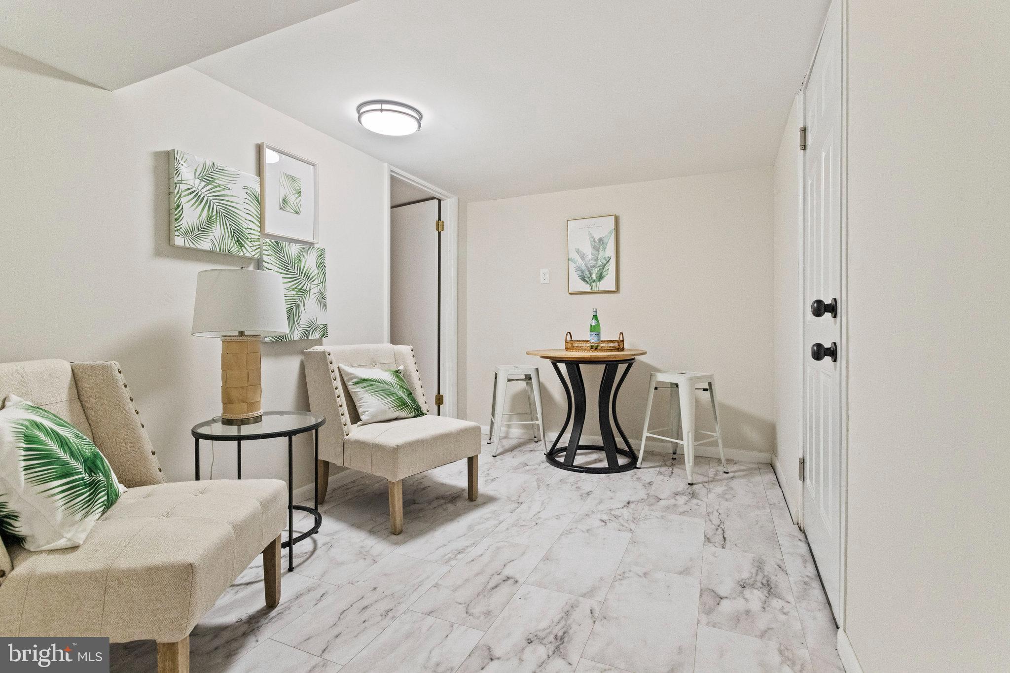 MANTUA - Residential