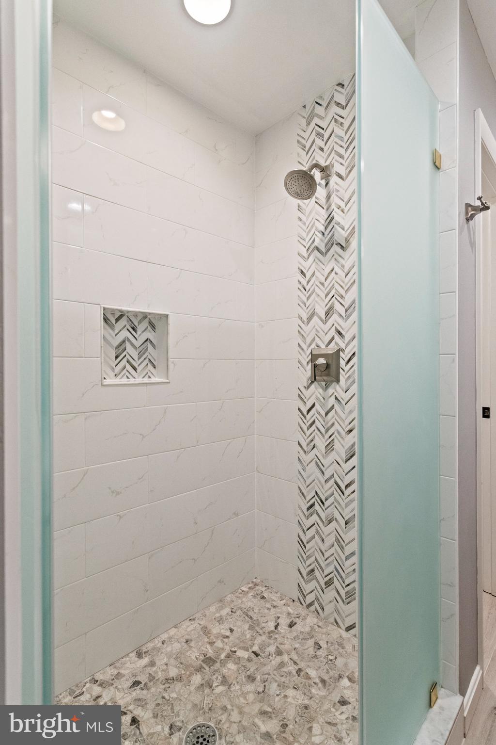 MANTUA - Residential