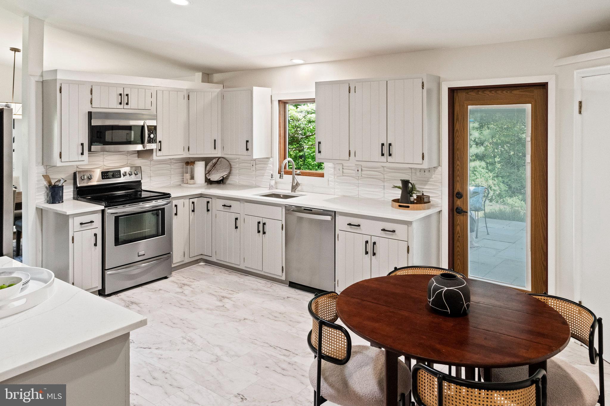 MANTUA - Residential