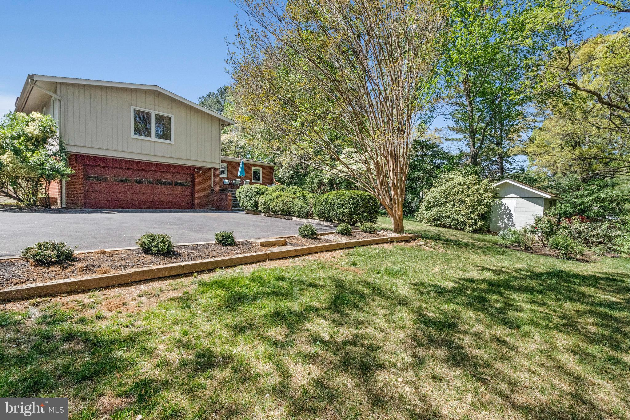 MANTUA - Residential