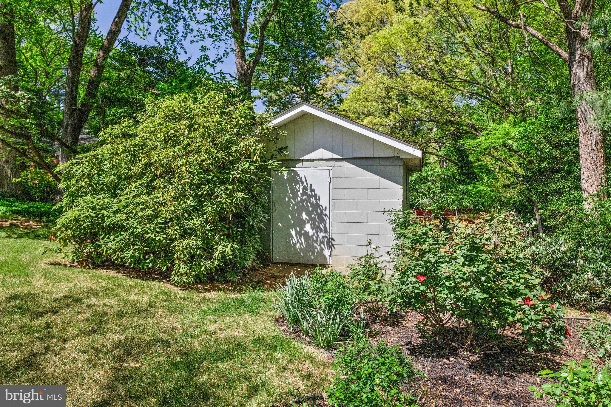 MANTUA - Residential