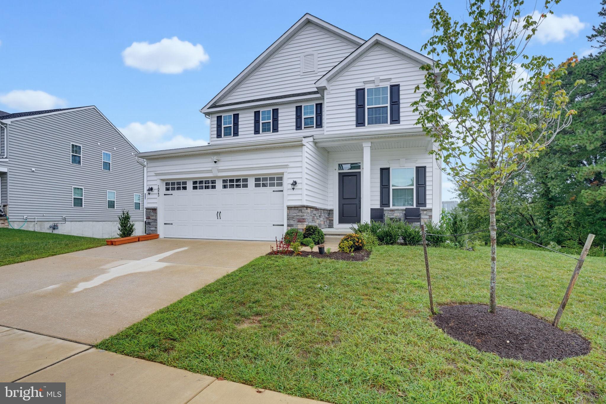 1023 APPLECROSS DRIVE