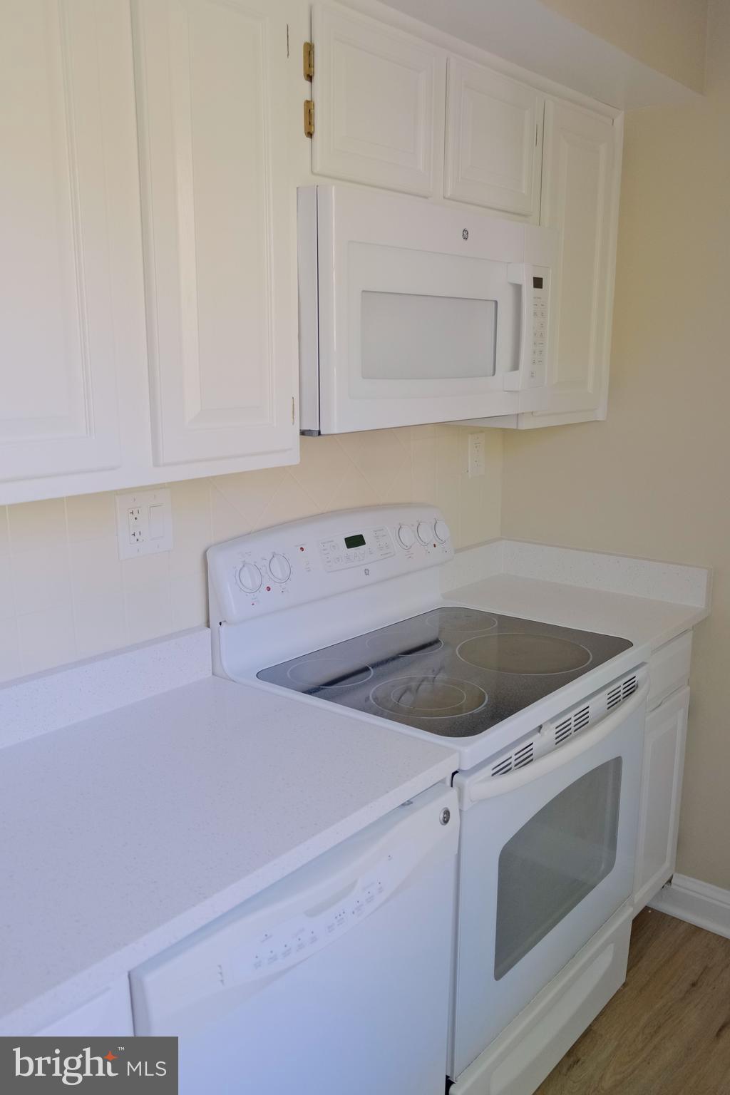 WESTMORELAND TERRACE - Residential Lease