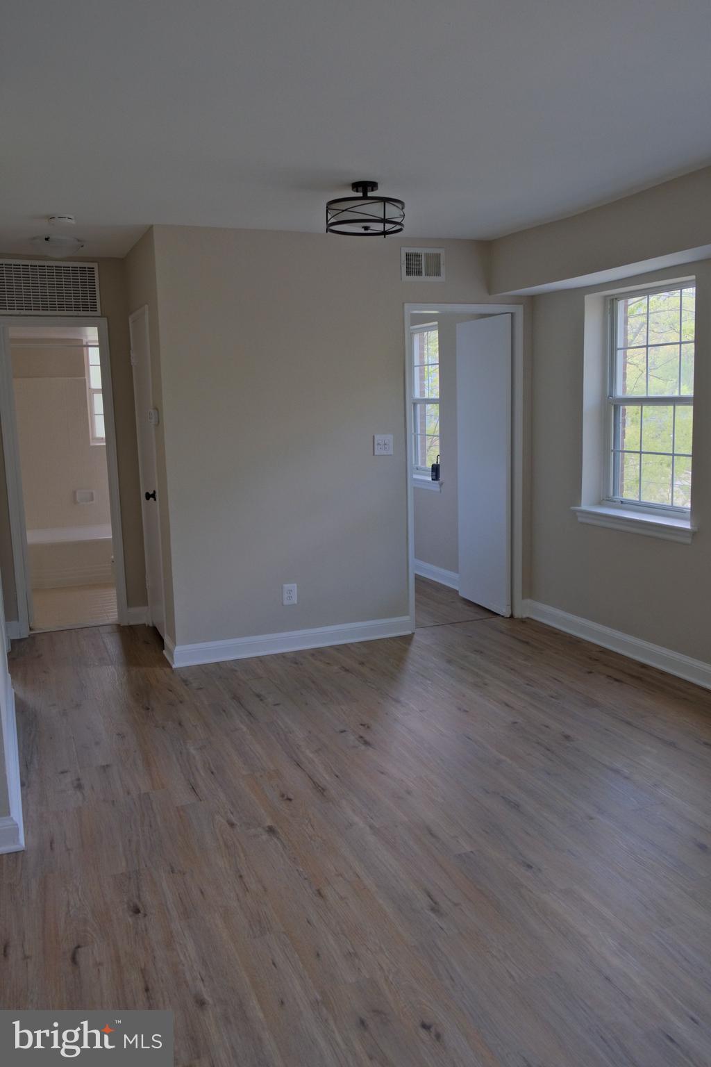 WESTMORELAND TERRACE - Residential Lease