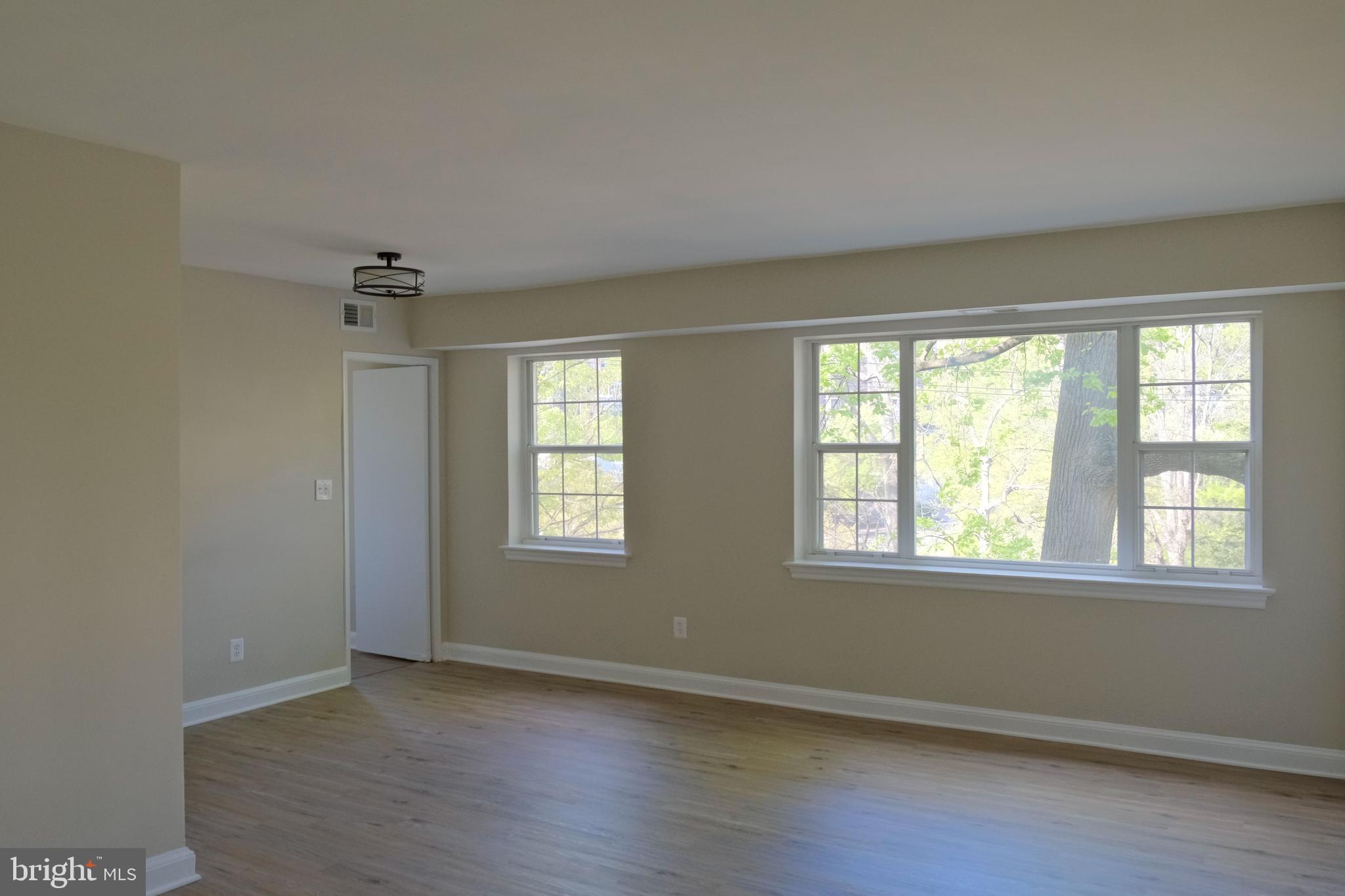 WESTMORELAND TERRACE - Residential Lease