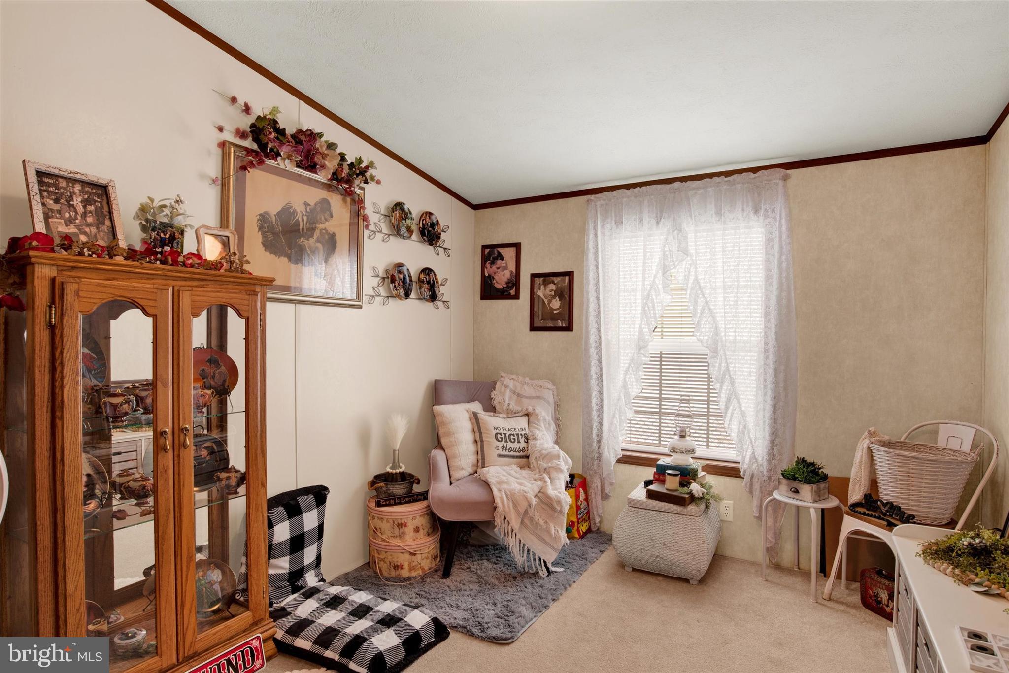 ROYALTON - Residential