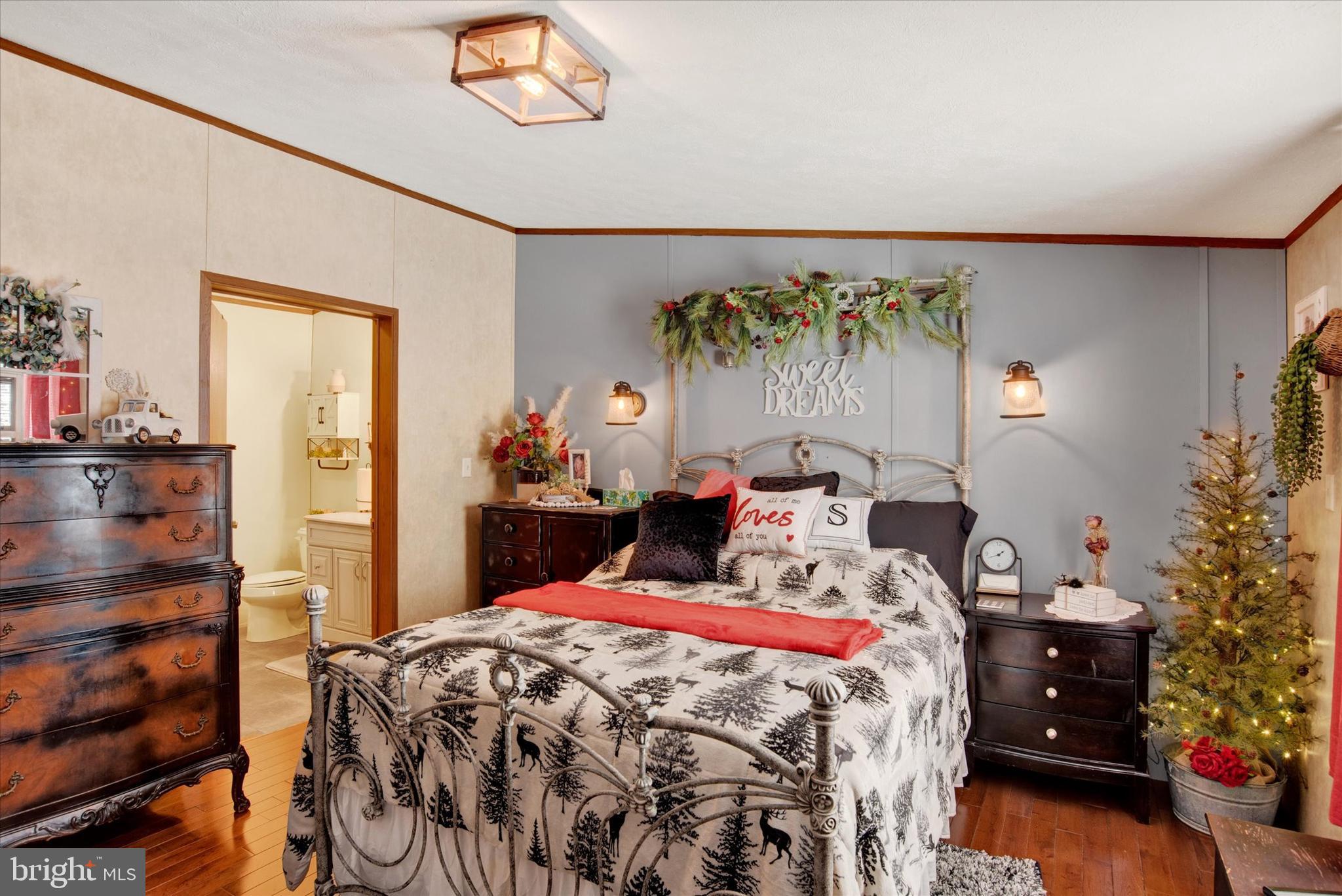 ROYALTON - Residential