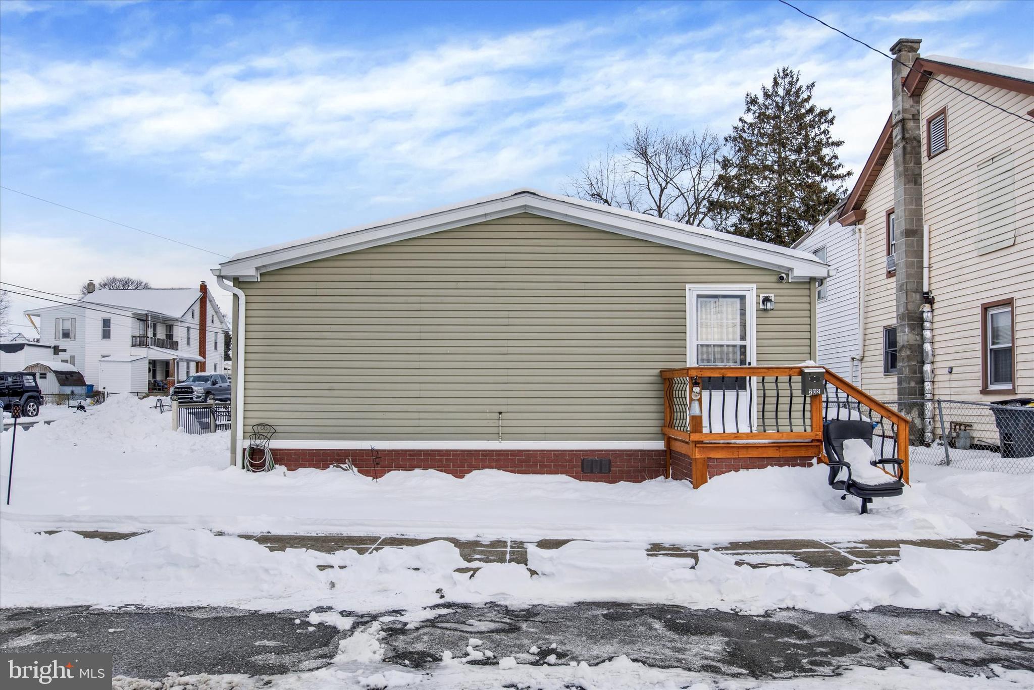 ROYALTON - Residential