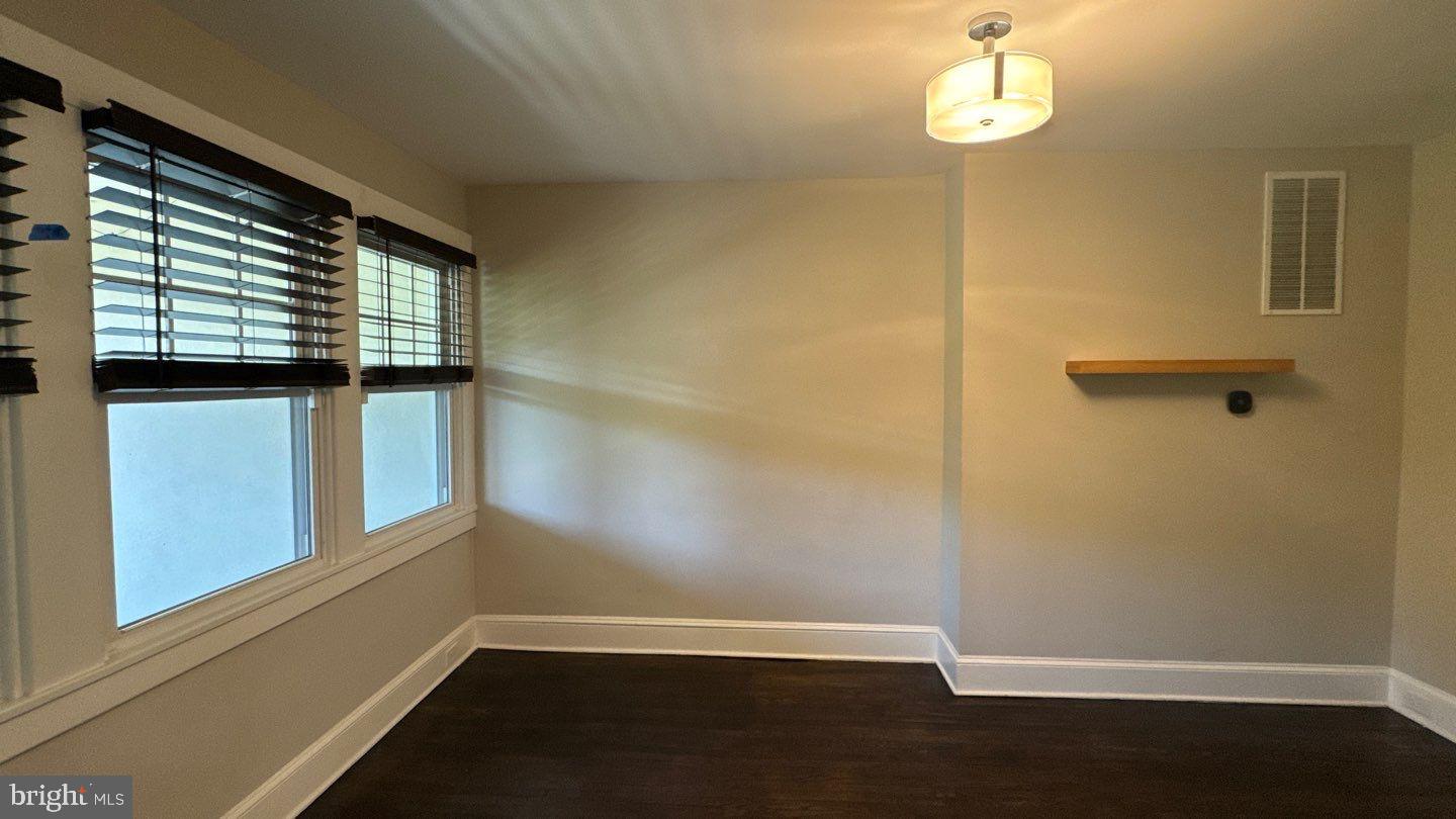 432 KENNETH SQUARE