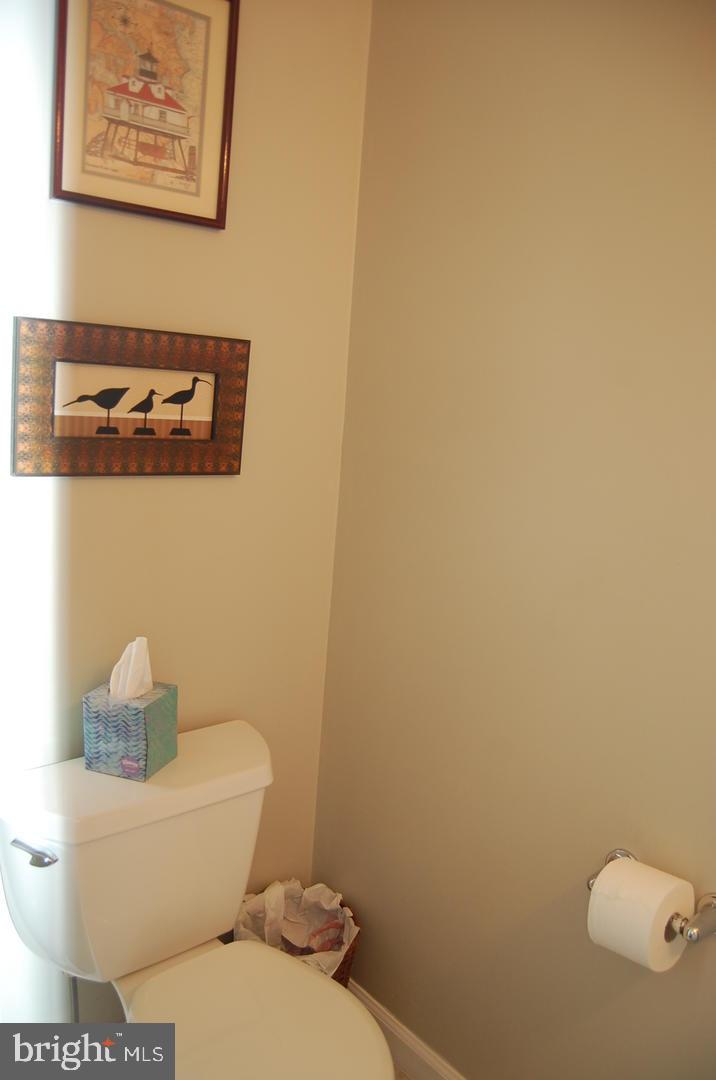 ARUNDEL ON THE BAY - Residential Lease