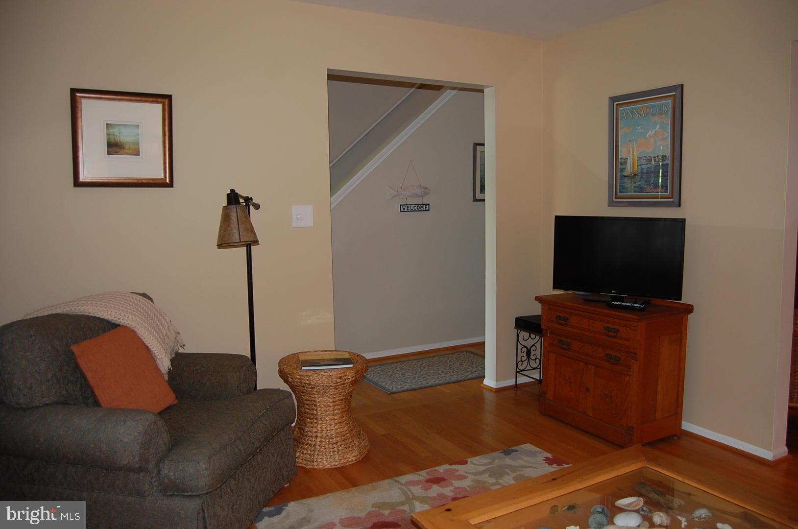 ARUNDEL ON THE BAY - Residential Lease