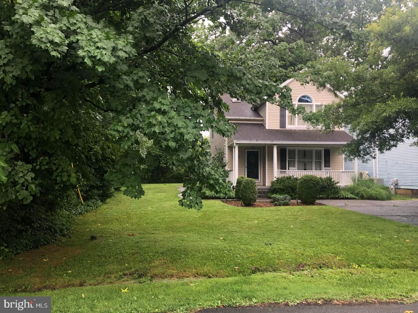 ARUNDEL ON THE BAY - Residential Lease