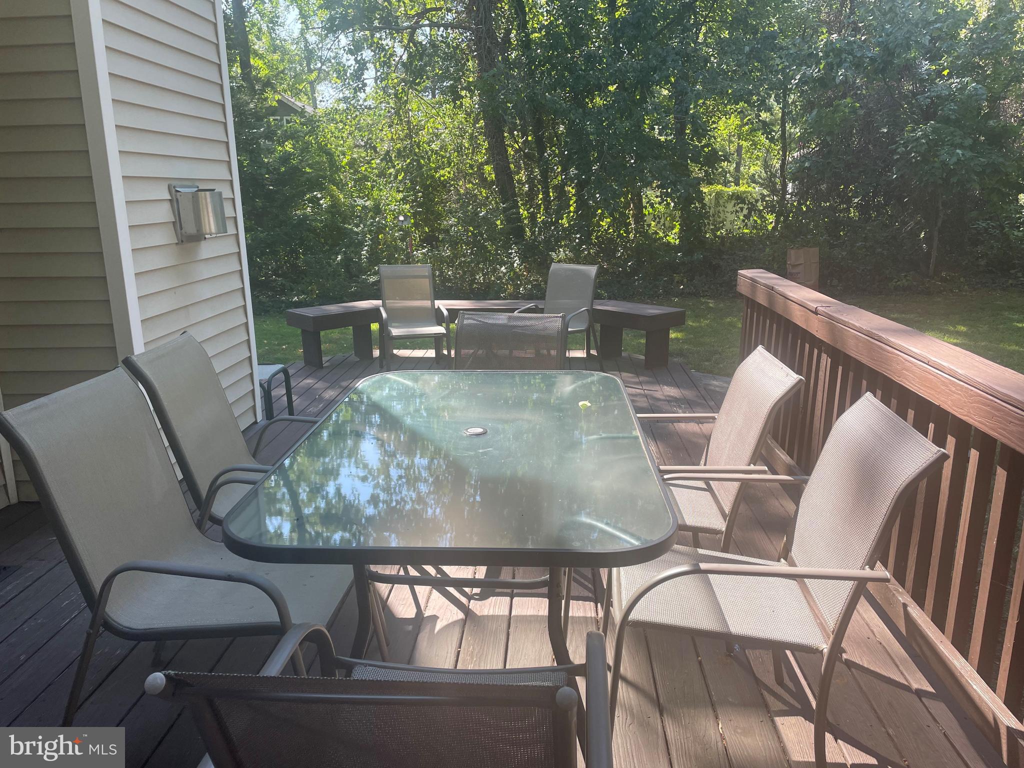 ARUNDEL ON THE BAY - Residential Lease