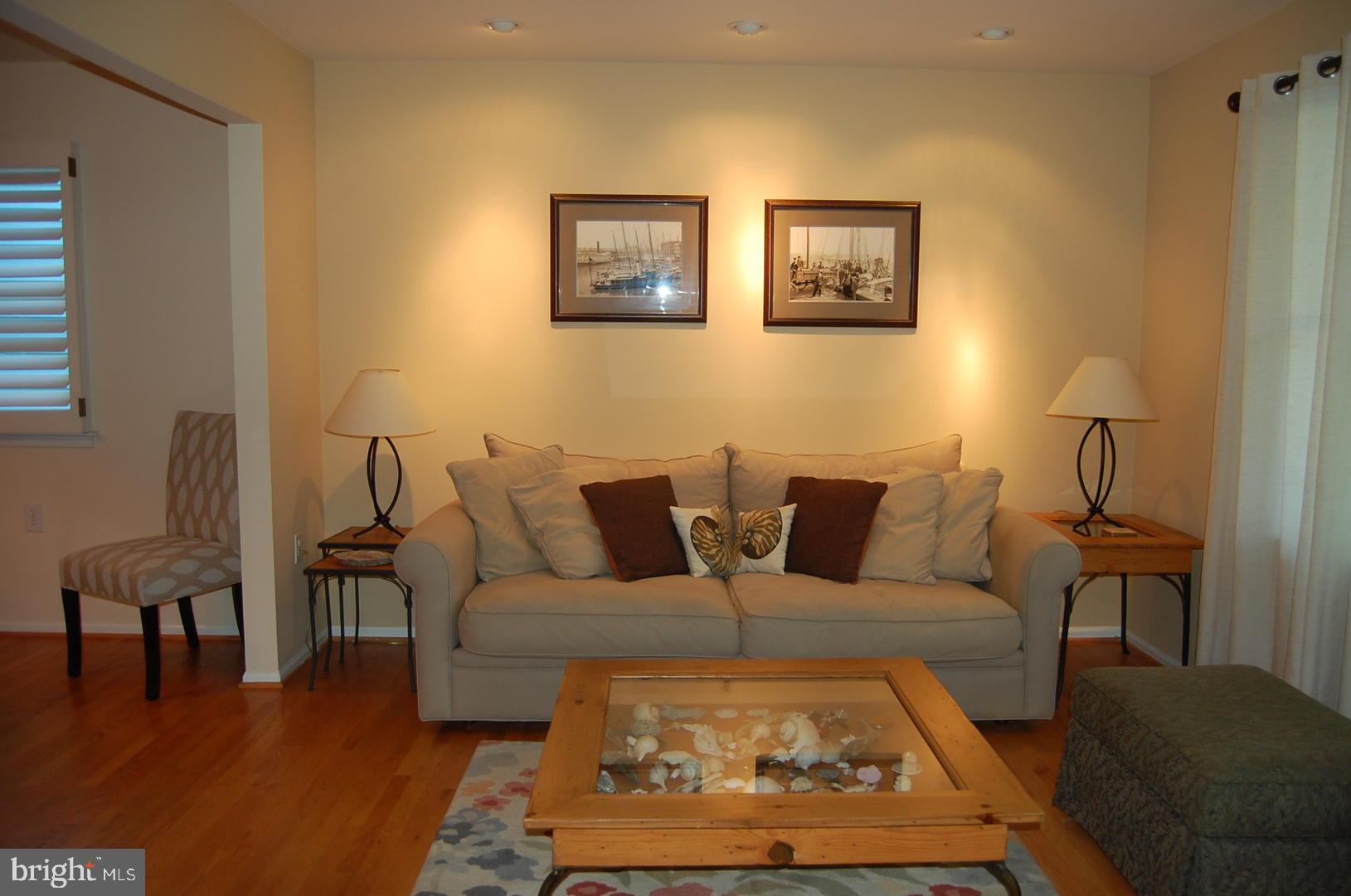 ARUNDEL ON THE BAY - Residential Lease