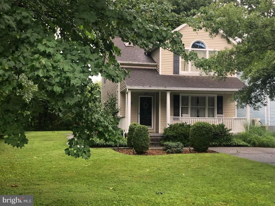 This furnished rental in the Arundel on the Bay community is decorated with Nantucket in mind.  This single family detached home has 3 bedrooms and 2.5 baths. The primary bedroom suite has an attached full bath with over sized ceramic shower. There are beautiful bay views from the living room, dining room, master bedroom and front porch. The open floor plan features hardwood floors on the main level. The combination eat-in, newer kitchen and family room overlook the deck and wooded back yard. The family room includes a gas fireplace and flat screen TV.  This beautiful home is located in the Arundel on the Bay community which features a community beach, boat slips, and playground. This rental is located only 5 miles from City Dock and the United States Naval Academy with convenient access to commuter routes.