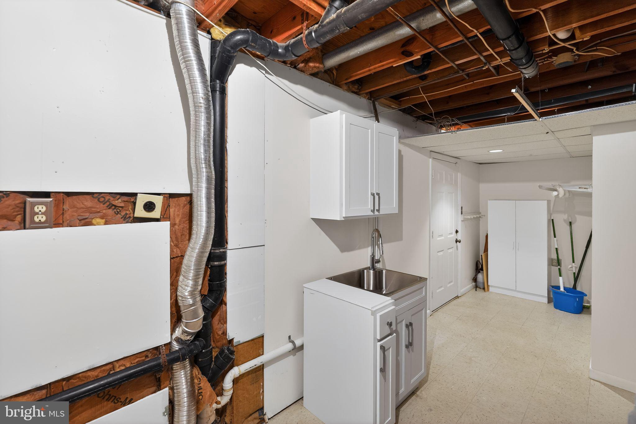 HIDDEN RIDGE - Residential