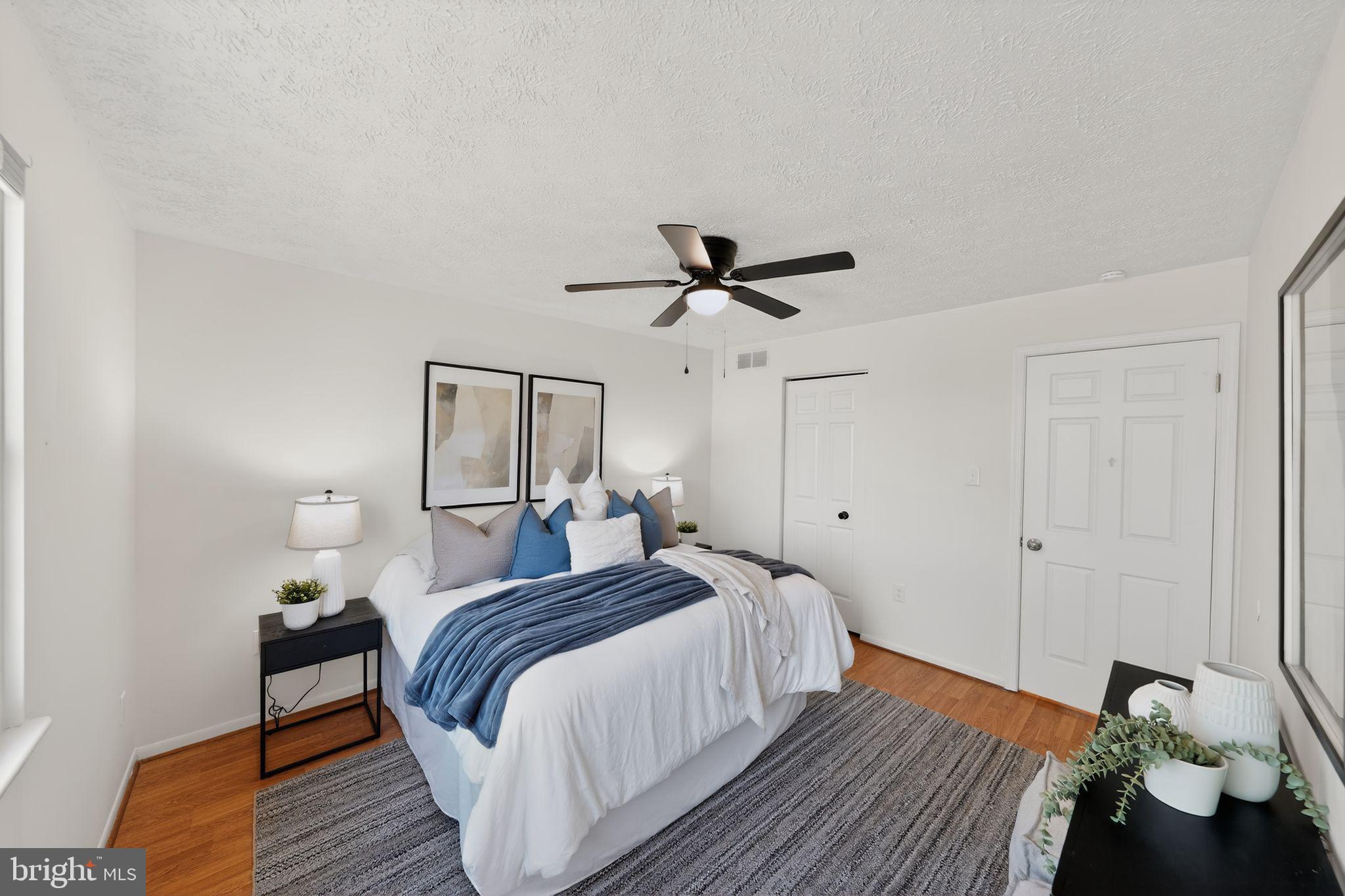 HIDDEN RIDGE - Residential