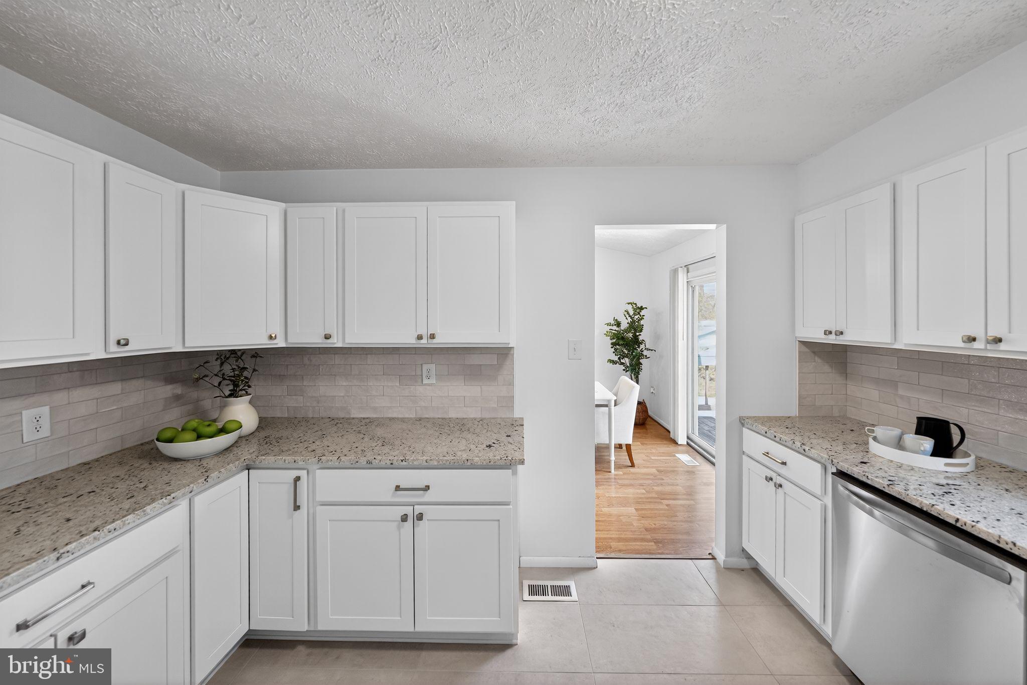 HIDDEN RIDGE - Residential