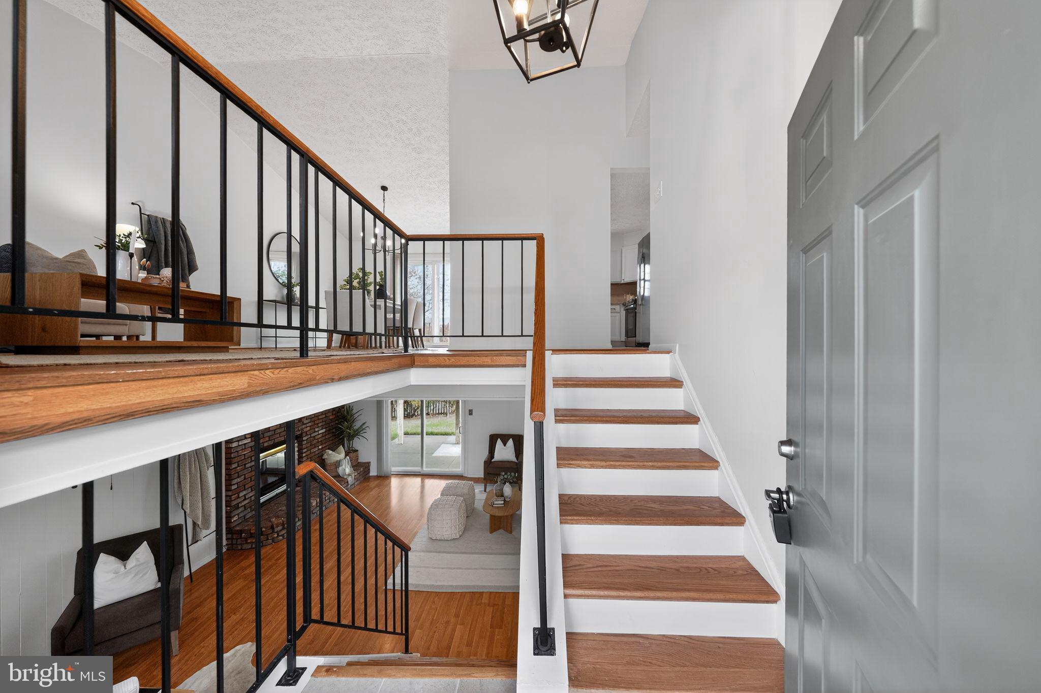 HIDDEN RIDGE - Residential