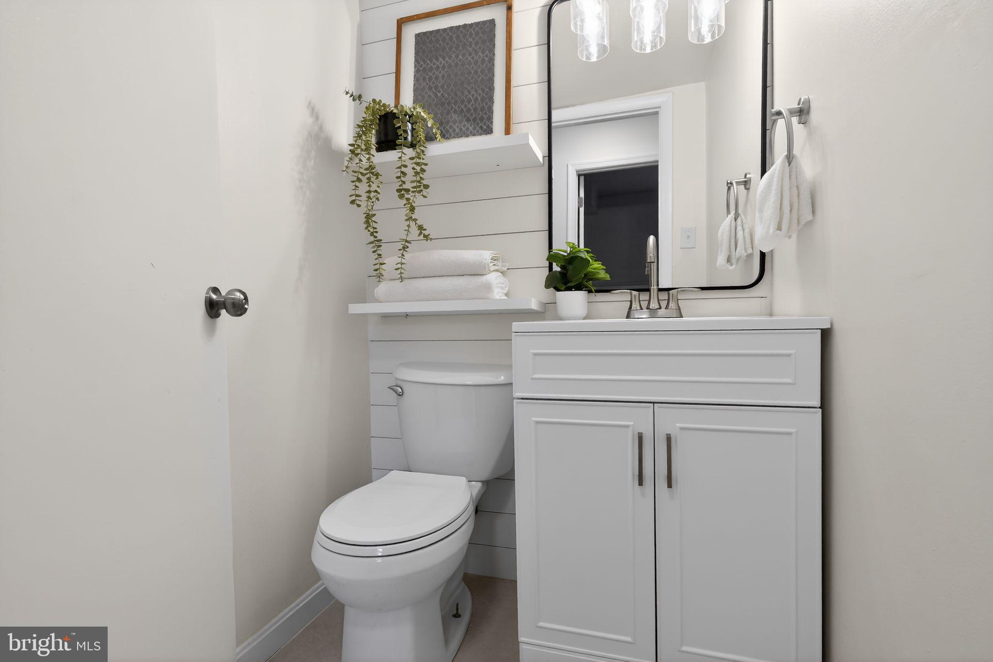 HIDDEN RIDGE - Residential