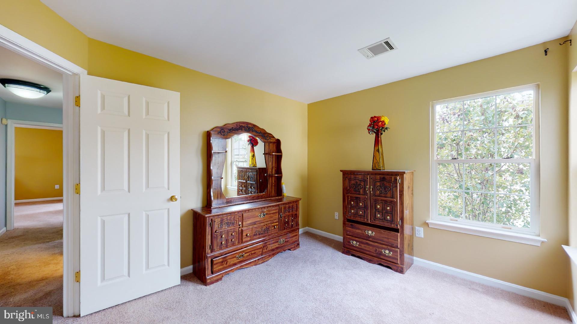 SOMERSET - Residential