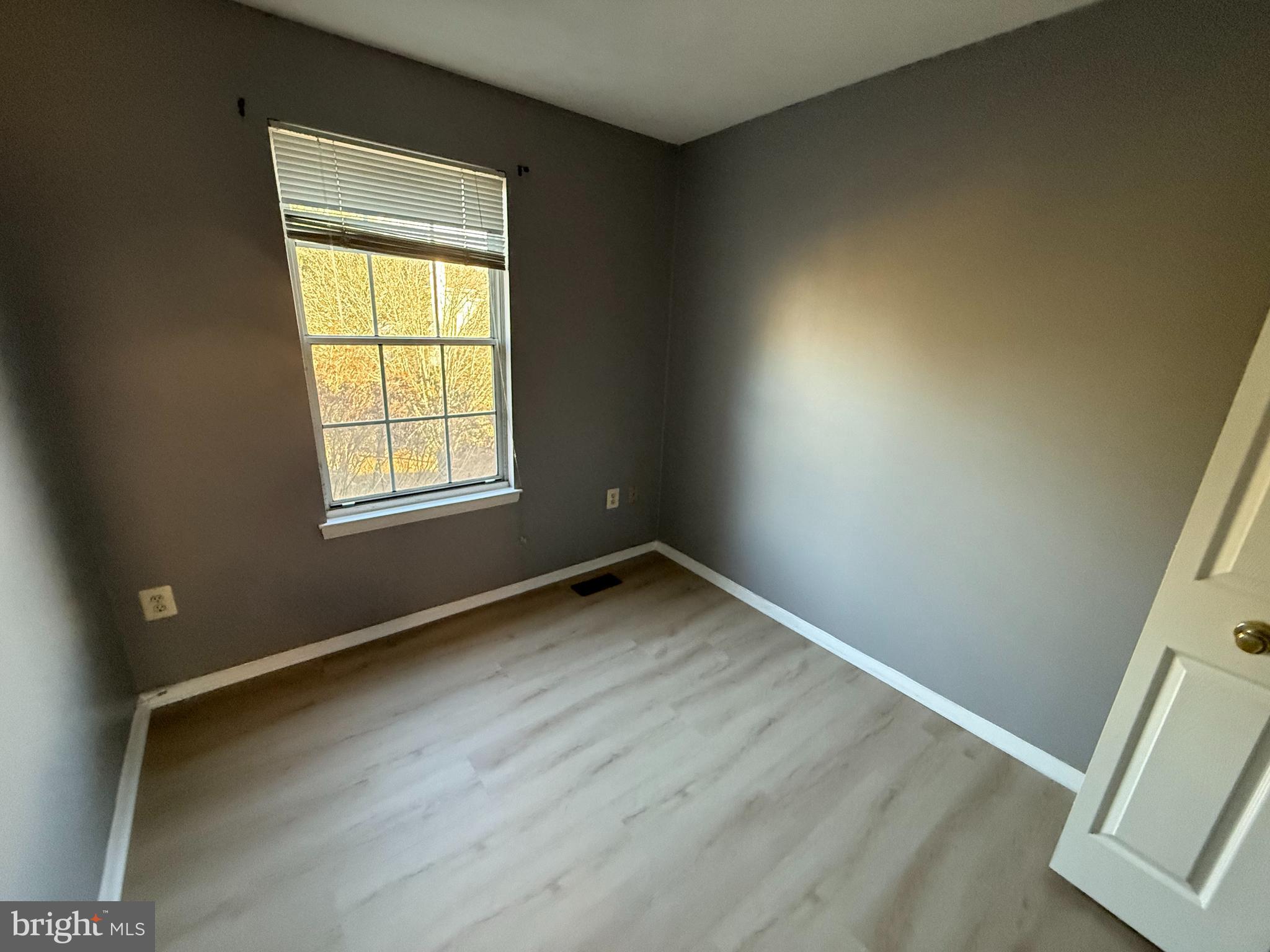 WOODLAND VILLAGE - Residential Lease