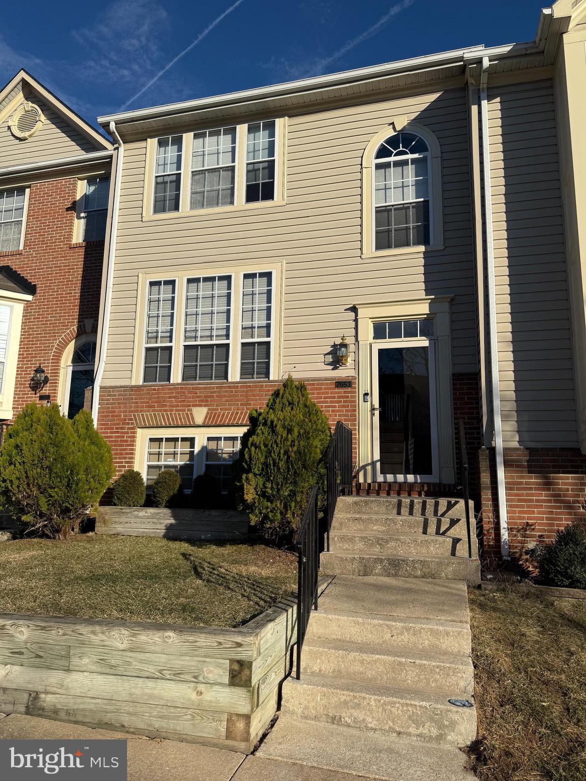 WOODLAND VILLAGE - Residential Lease