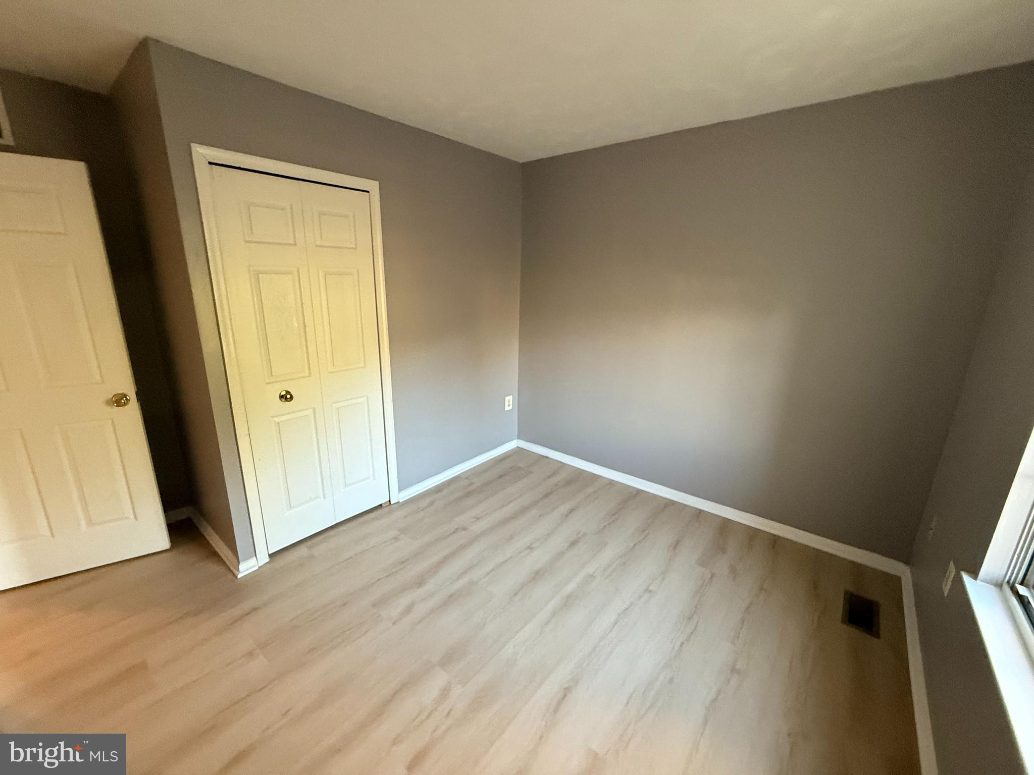 WOODLAND VILLAGE - Residential Lease