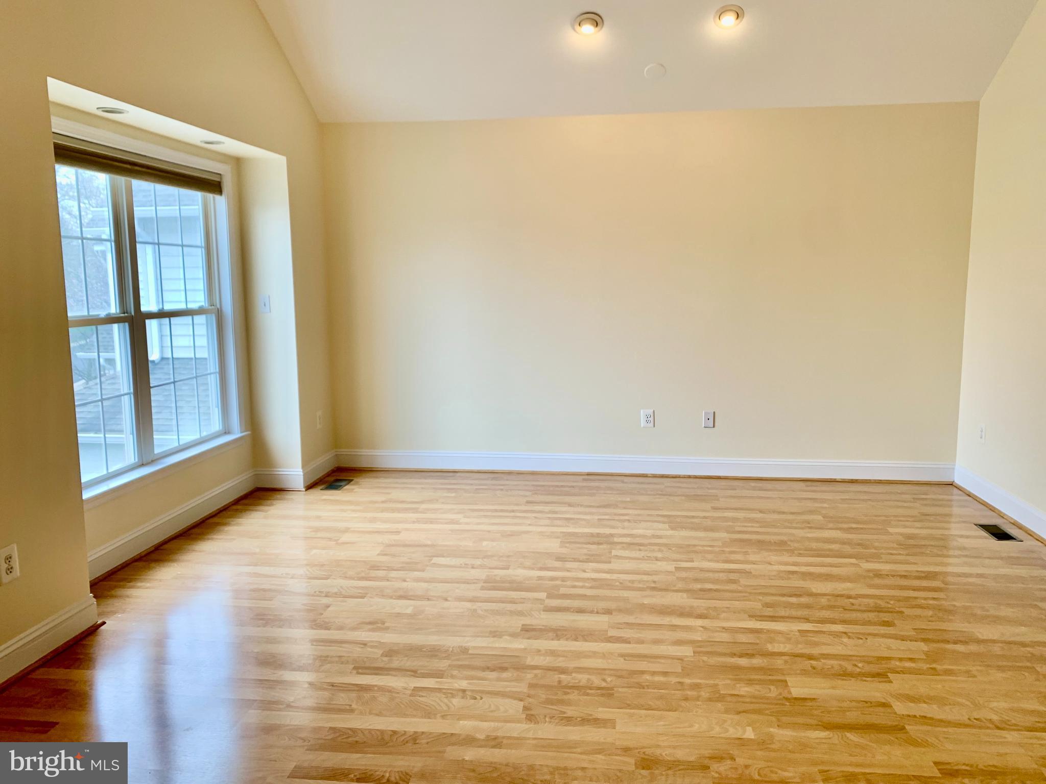 BLUE BELL CC - Residential