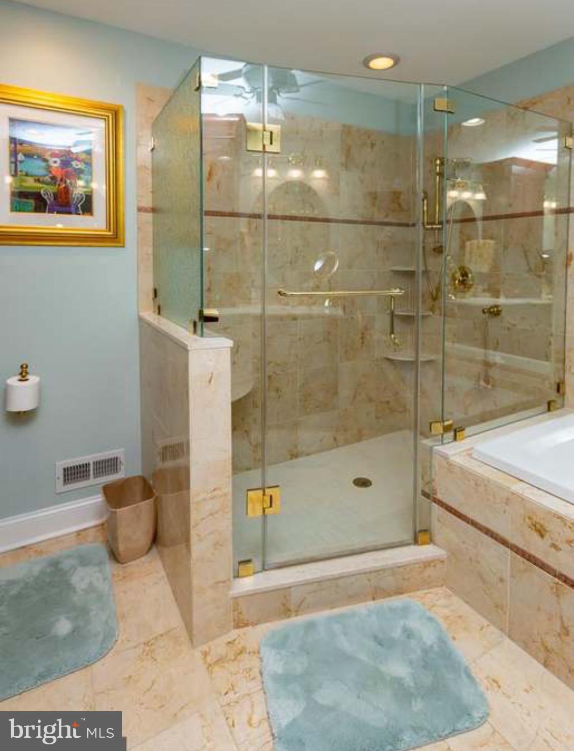 BLUE BELL CC - Residential