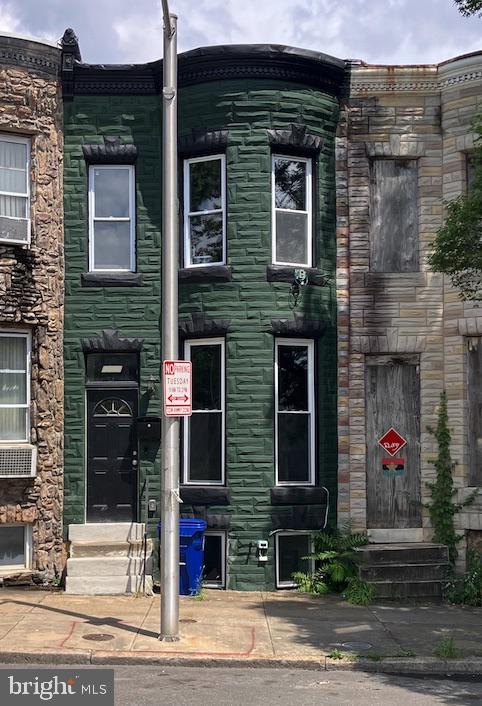 SANDTOWN-WINCHESTER - Residential