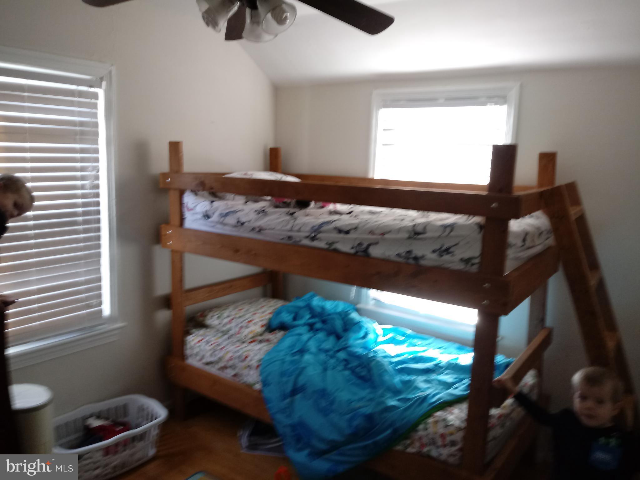 JEFFERSON MANOR - Residential Lease