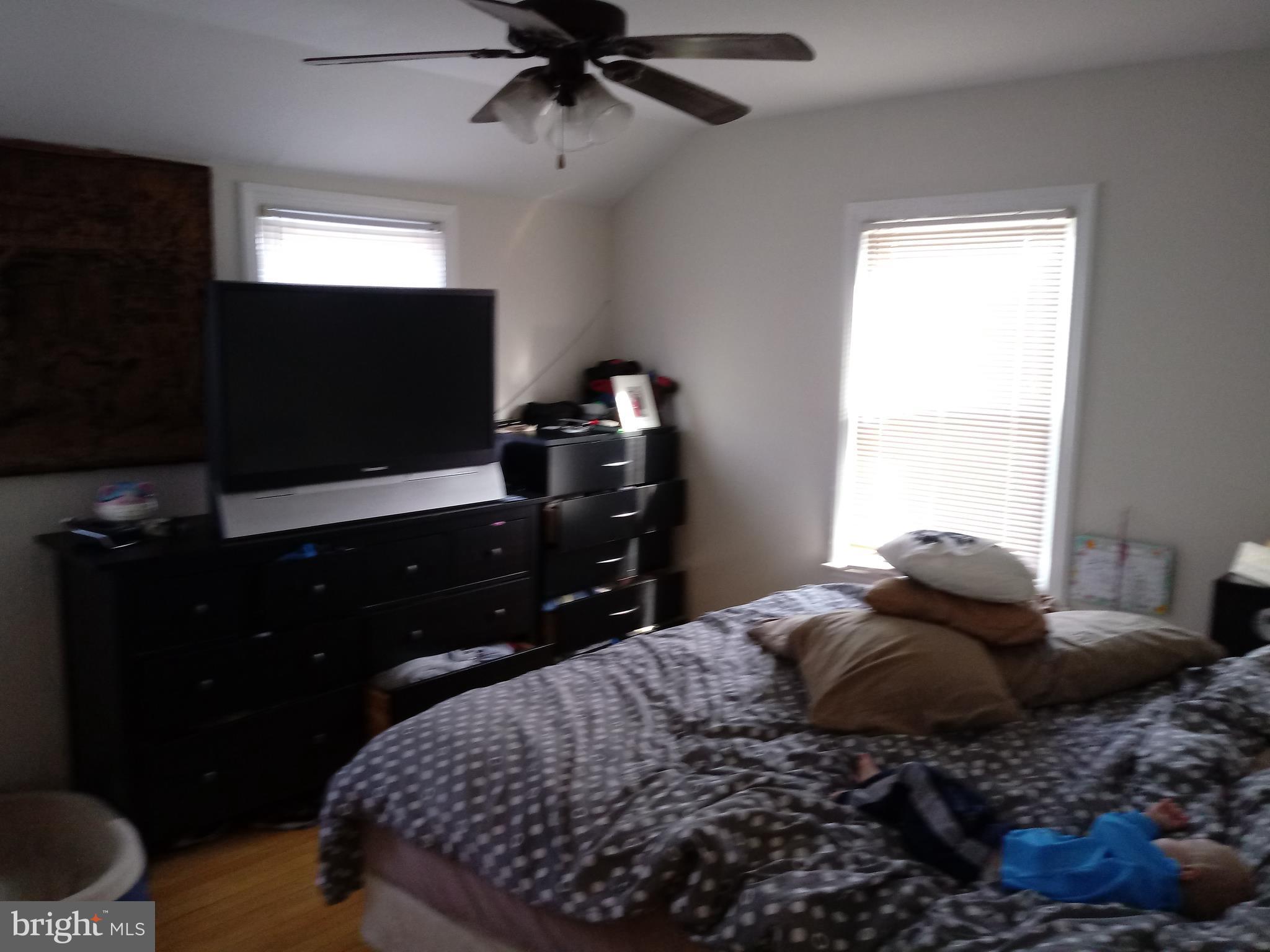 JEFFERSON MANOR - Residential Lease