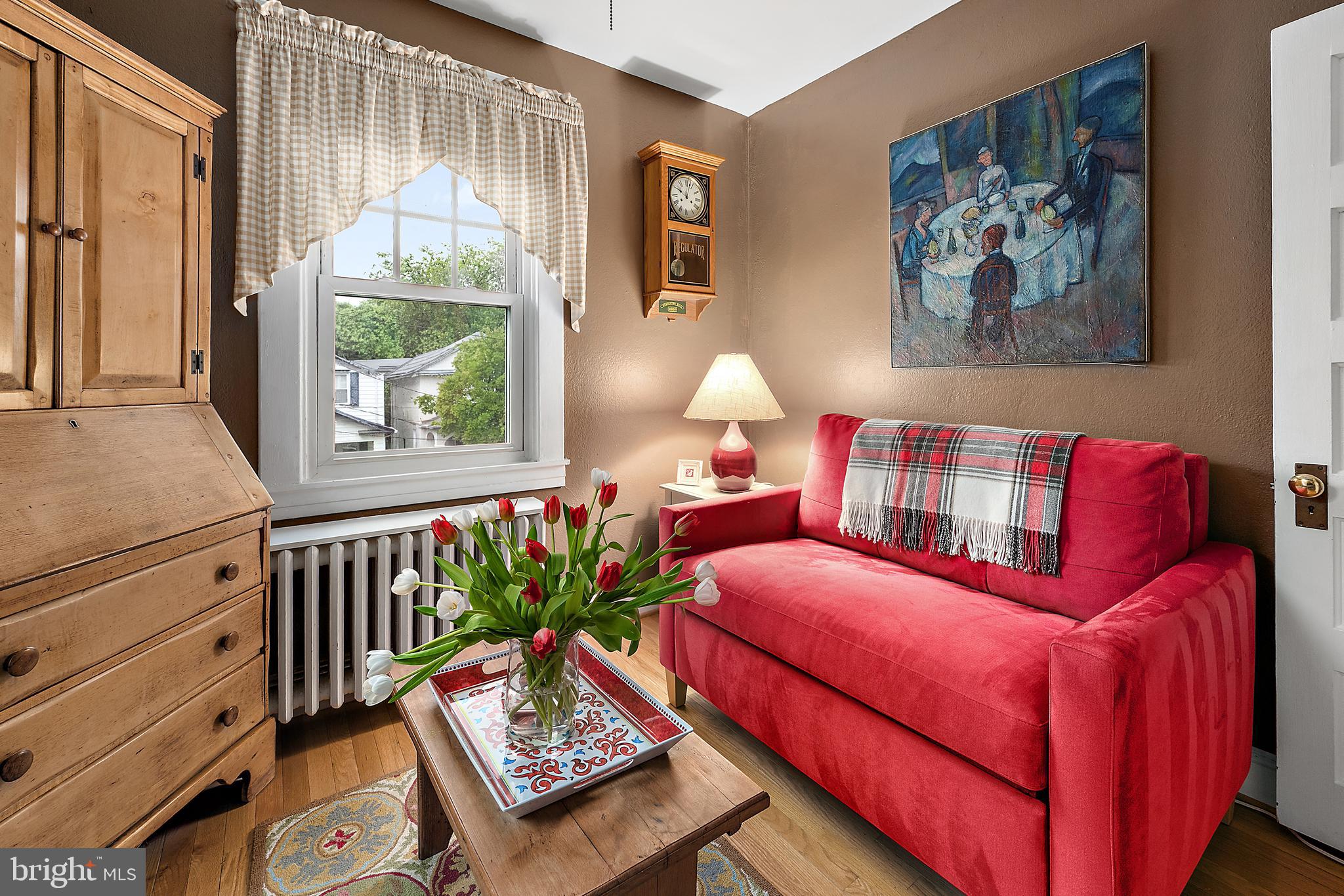 MURRAY HILL - Residential