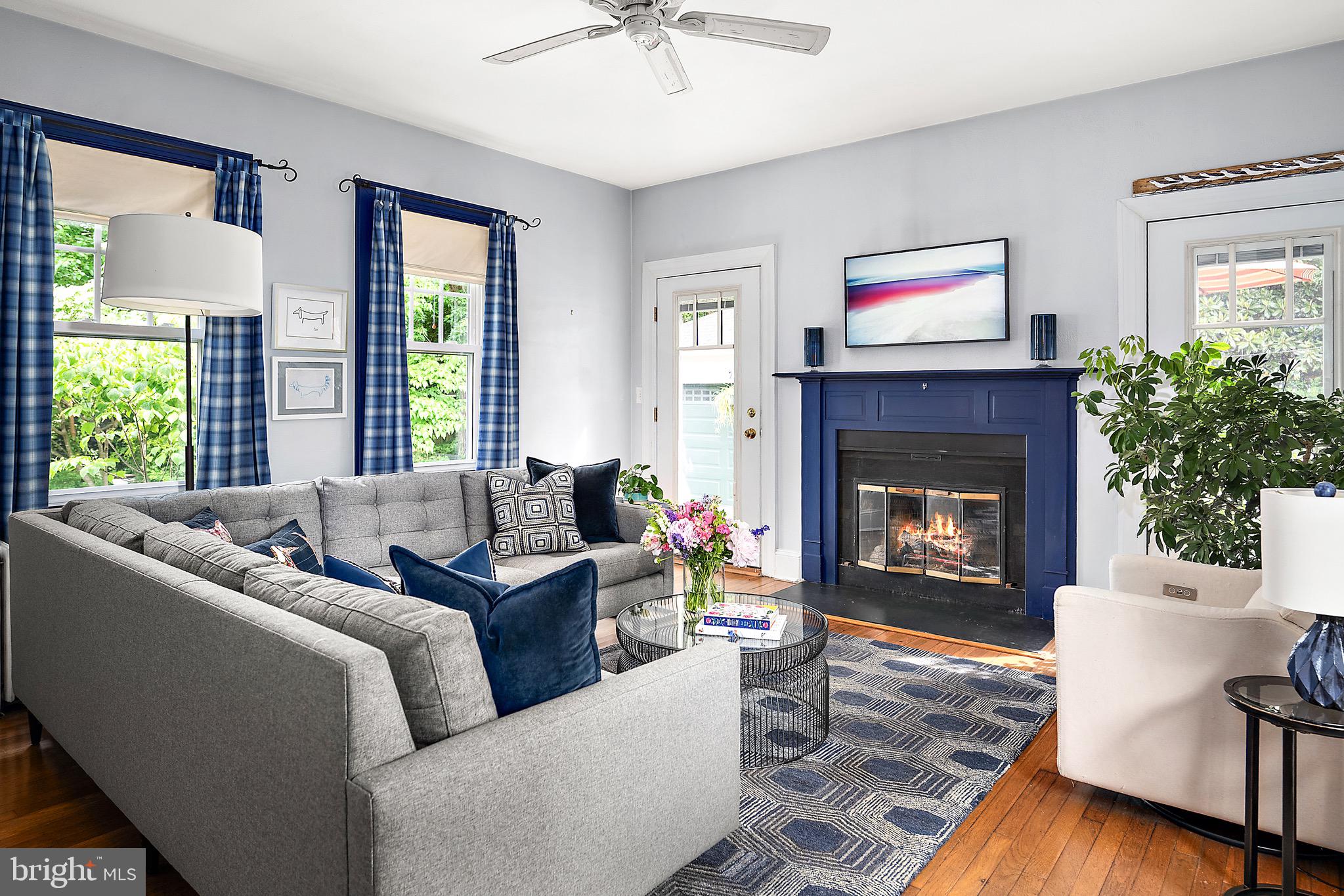 MURRAY HILL - Residential