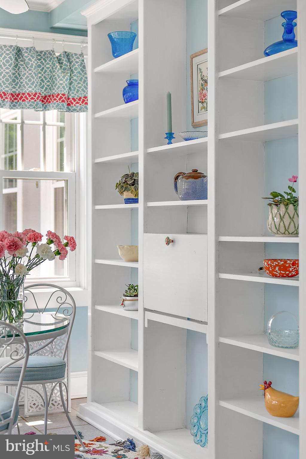 MURRAY HILL - Residential