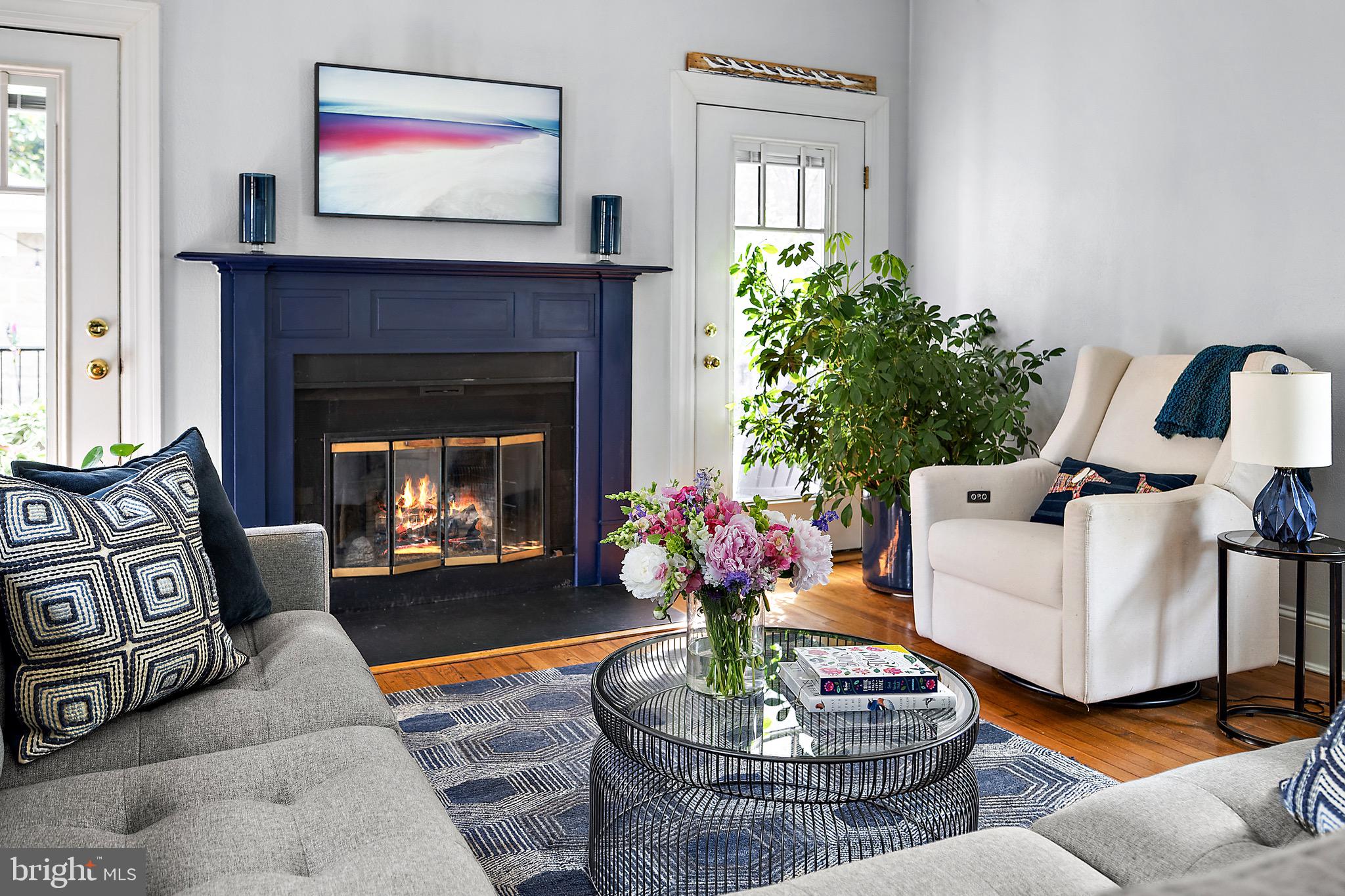 MURRAY HILL - Residential